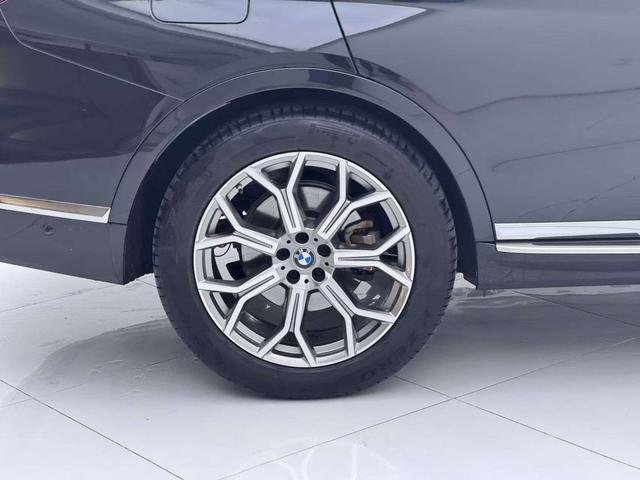 BMW X7 2022 thumb 7