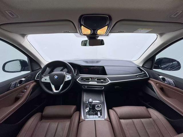 BMW X7 2022 thumb 11