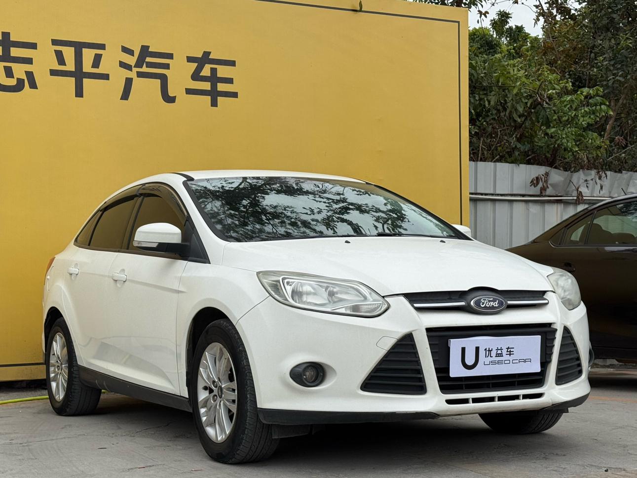 Ford Focus ST 2014 thumb 10