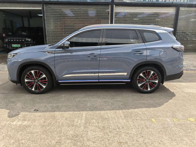 Chery Tiggo 8 2022 thumb 4