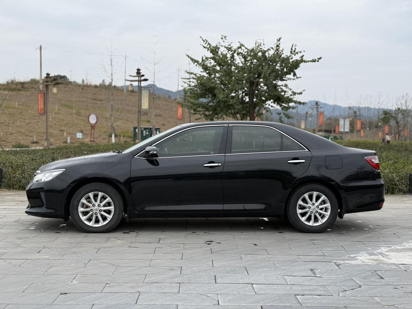 Toyota Camry 2017 thumb 11