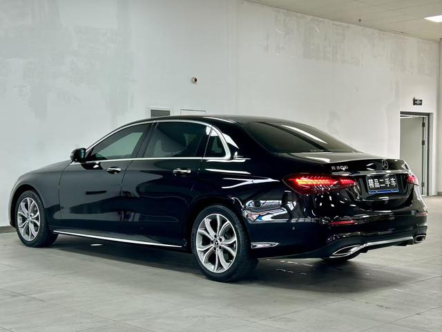 Mercedes-Benz E-Class 2021 thumb 4