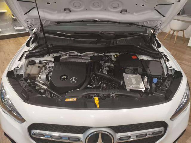 Mercedes-Benz GLA 2022 thumb 6
