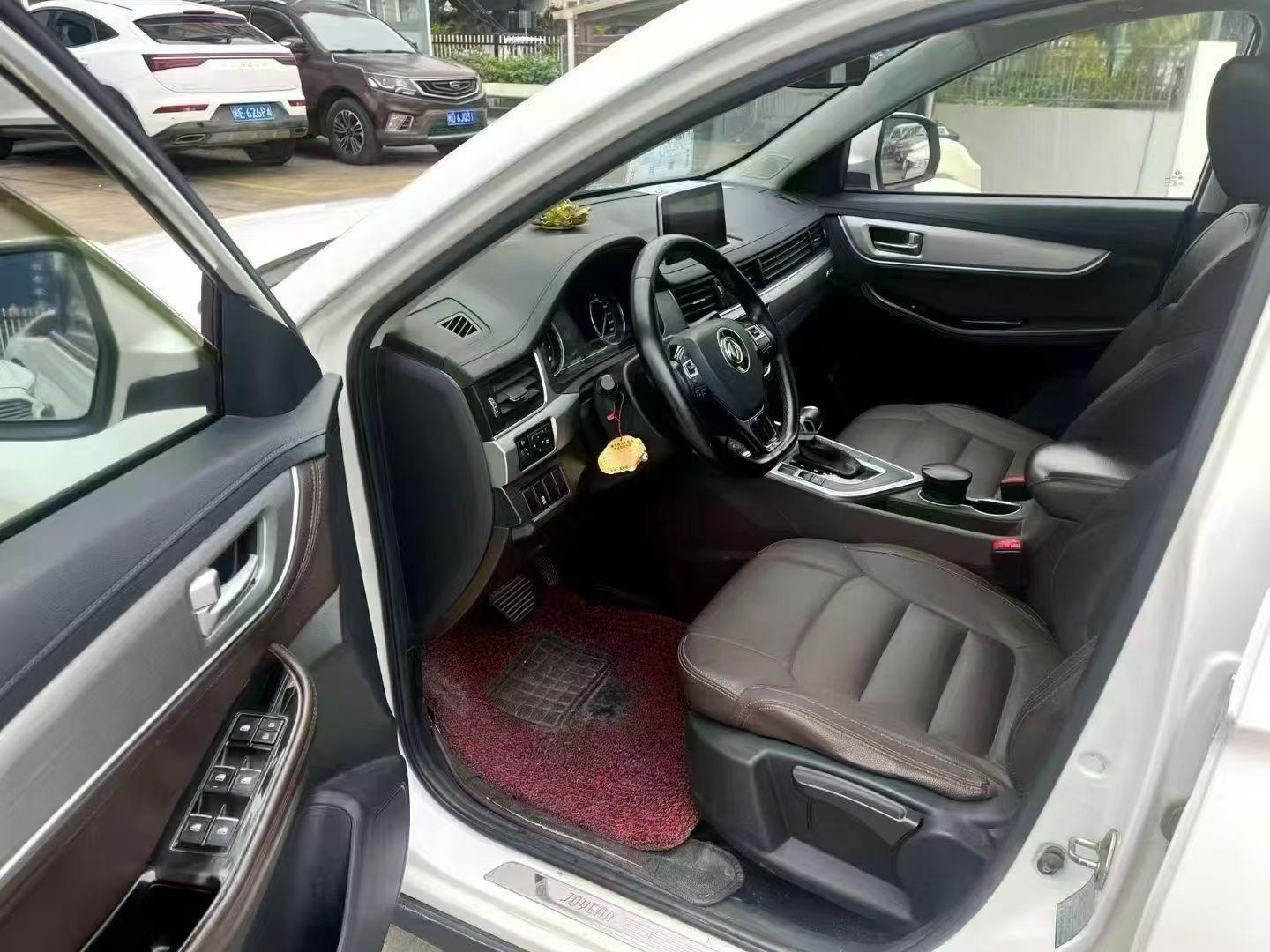 Dongfeng Fengxing X5 2017 thumb 6
