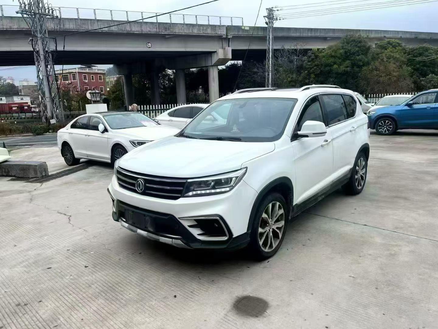 Dongfeng Fengxing X5 2017 thumb 8