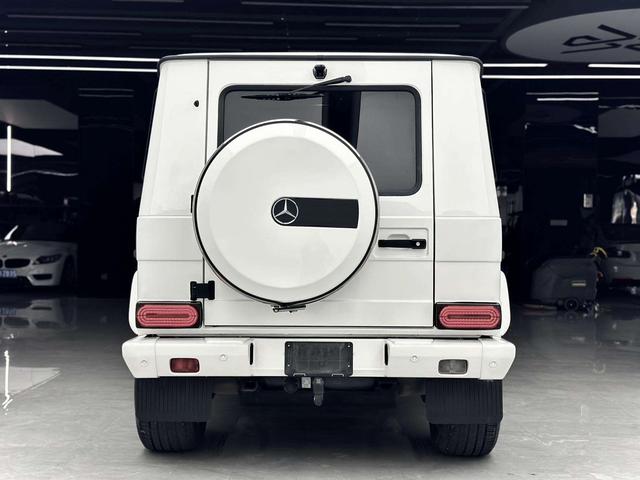 Mercedes-Benz G-Class 2016 thumb 3