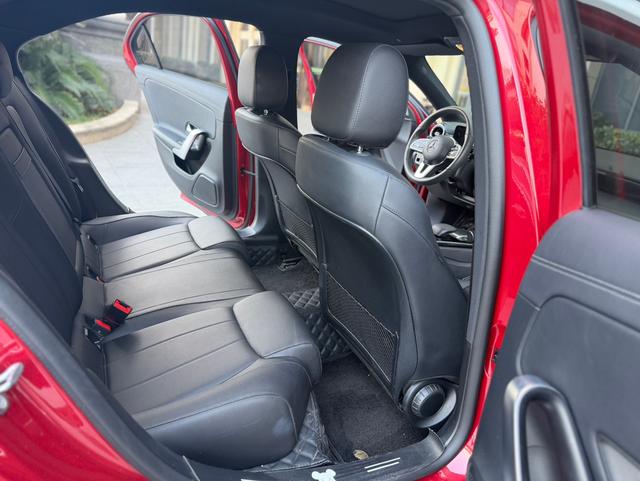 Mercedes-Benz A-Class 2022 thumb 4