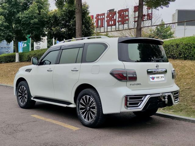 Nissan Patrol 2019 thumb 2