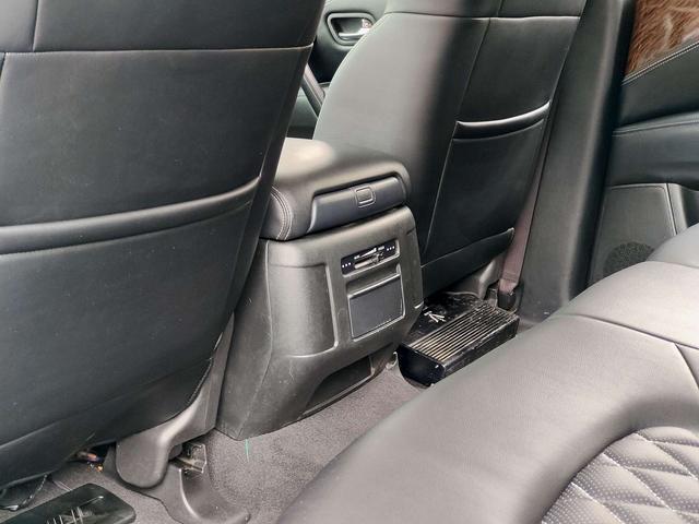 Nissan Patrol 2019 thumb 9