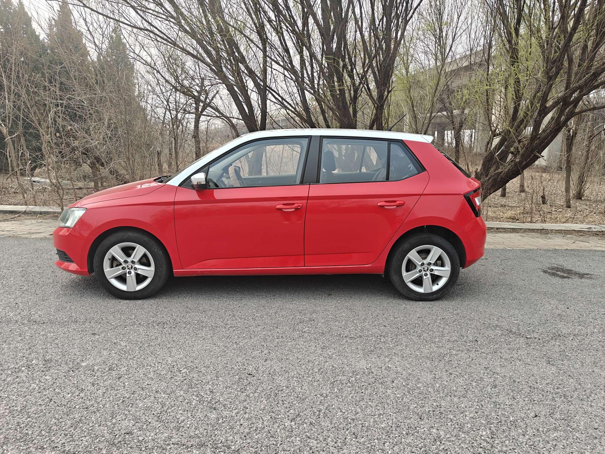Skoda Gienia 2016 thumb 2