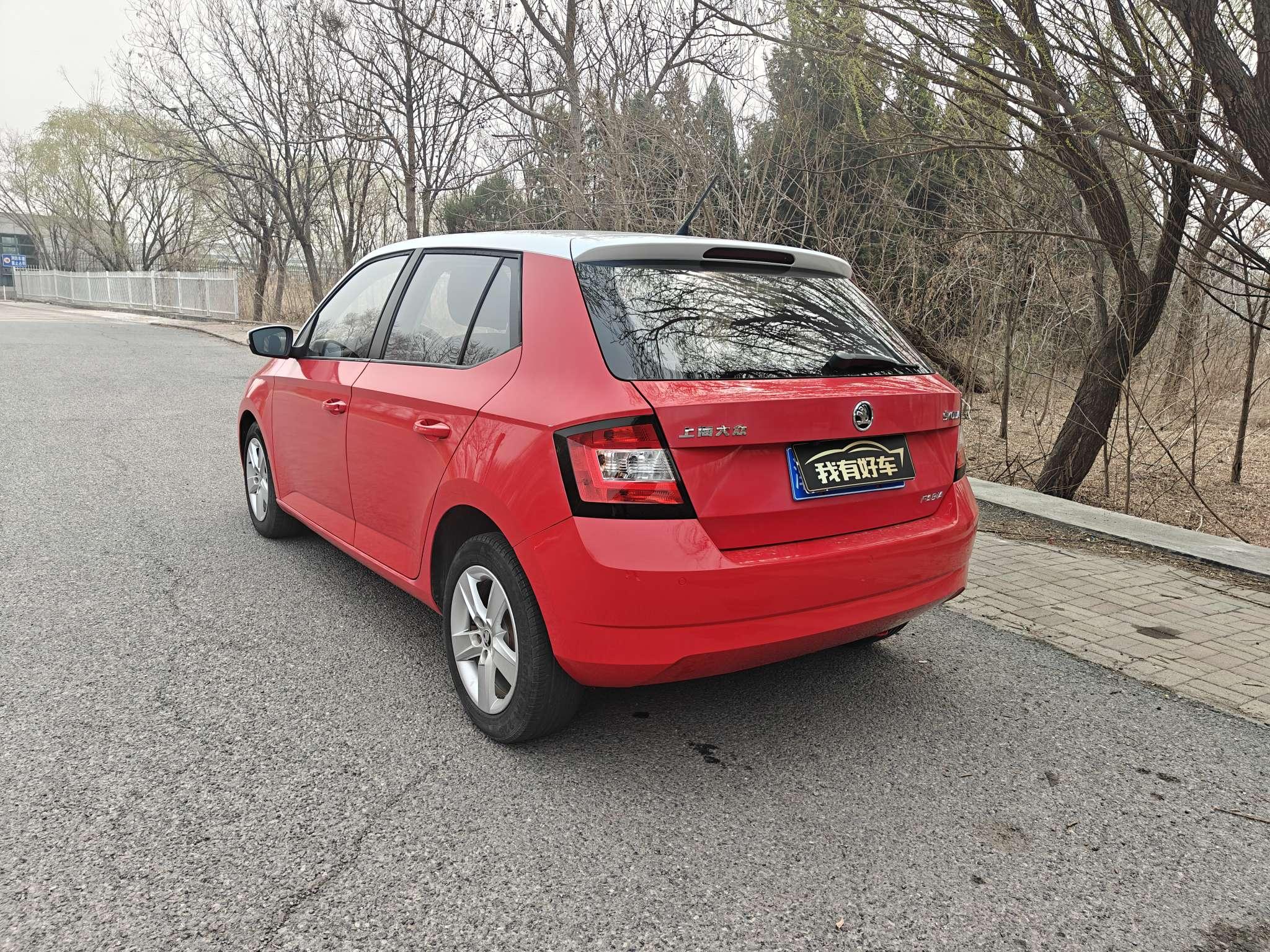 Skoda Gienia 2016 thumb 3