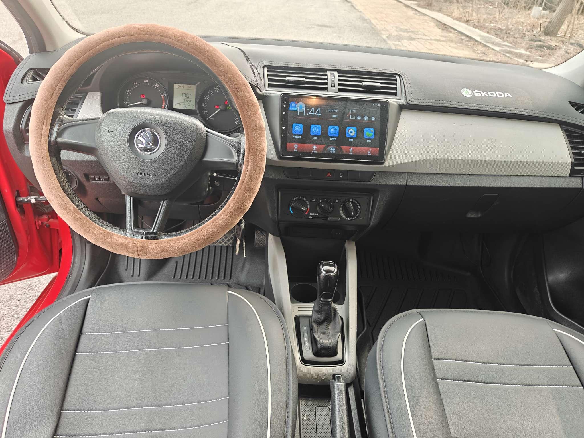 Skoda Gienia 2016 thumb 10