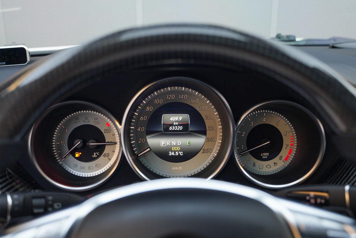 Mercedes-Benz CLS 2015 thumb 9