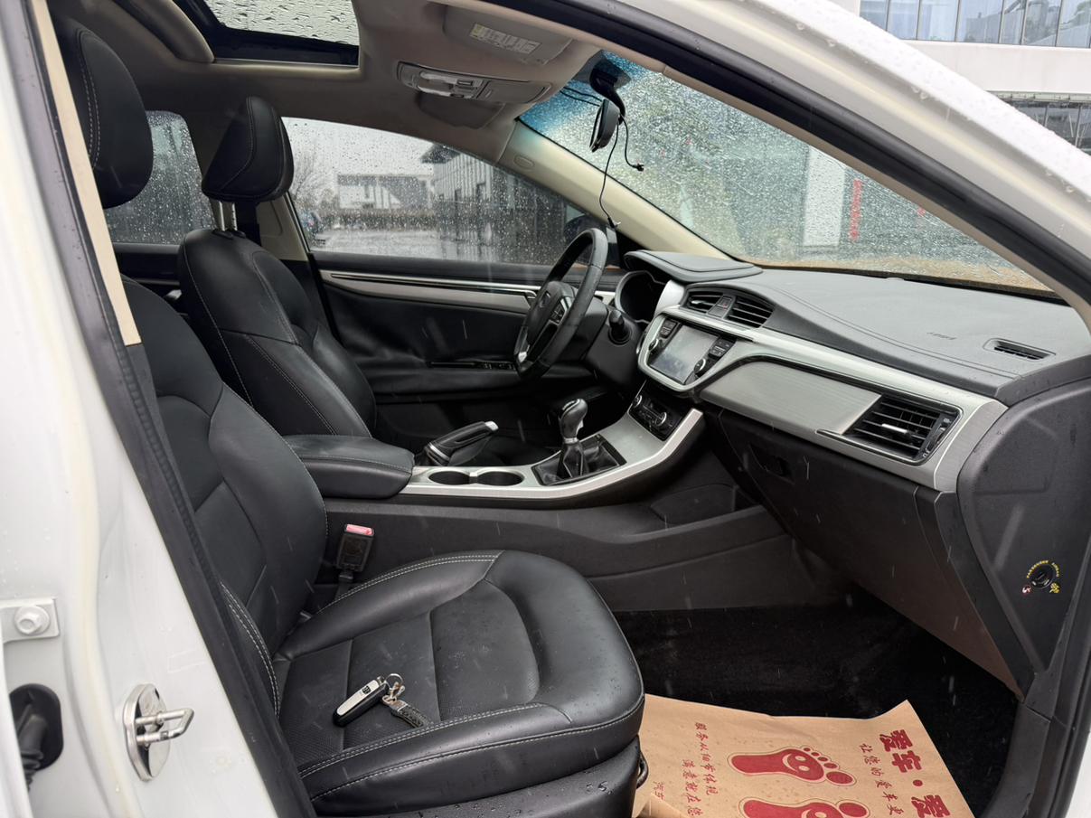 Geely Emgrand GL 2016 thumb 11