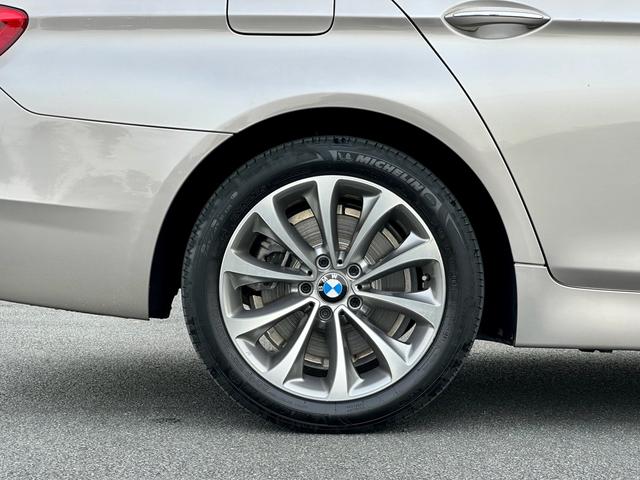 BMW 5 серии 2015 thumb 4