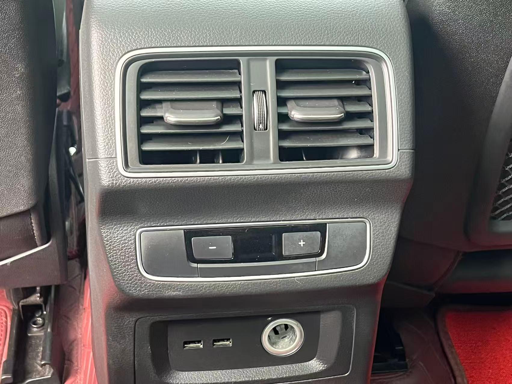 Audi Q5 2019 thumb 8