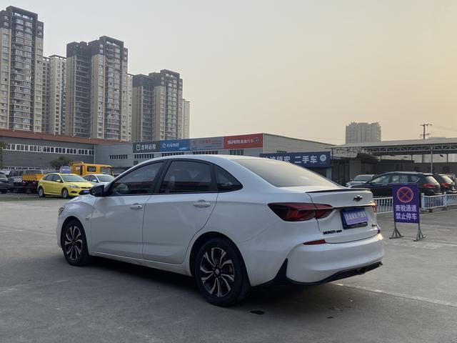 Chevrolet Monza 2019 thumb 3
