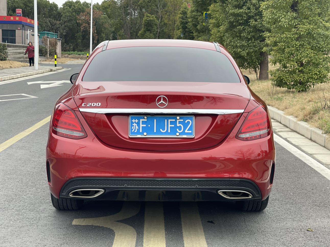 Mercedes-Benz C-Class 2017 thumb 4