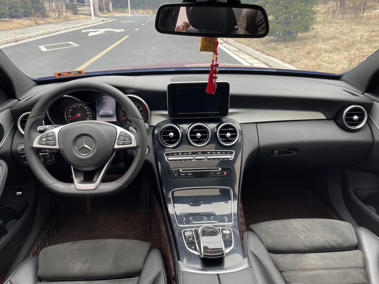 Mercedes-Benz C-Class 2017 thumb 7