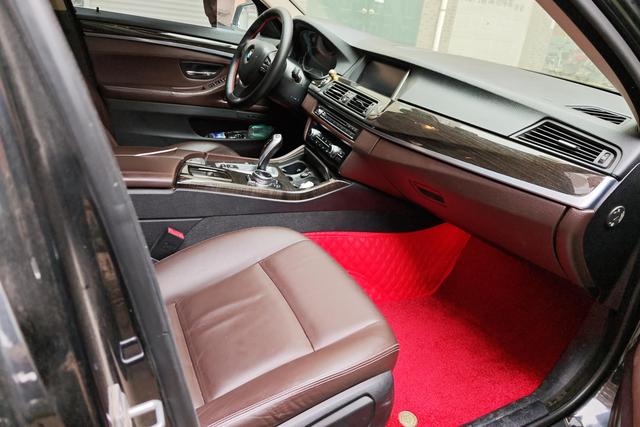 BMW 5 серии 2014 thumb 7