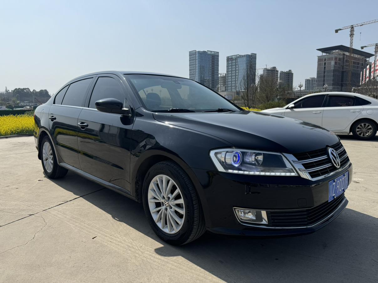Volkswagen Lavida XR 2013 thumb 11