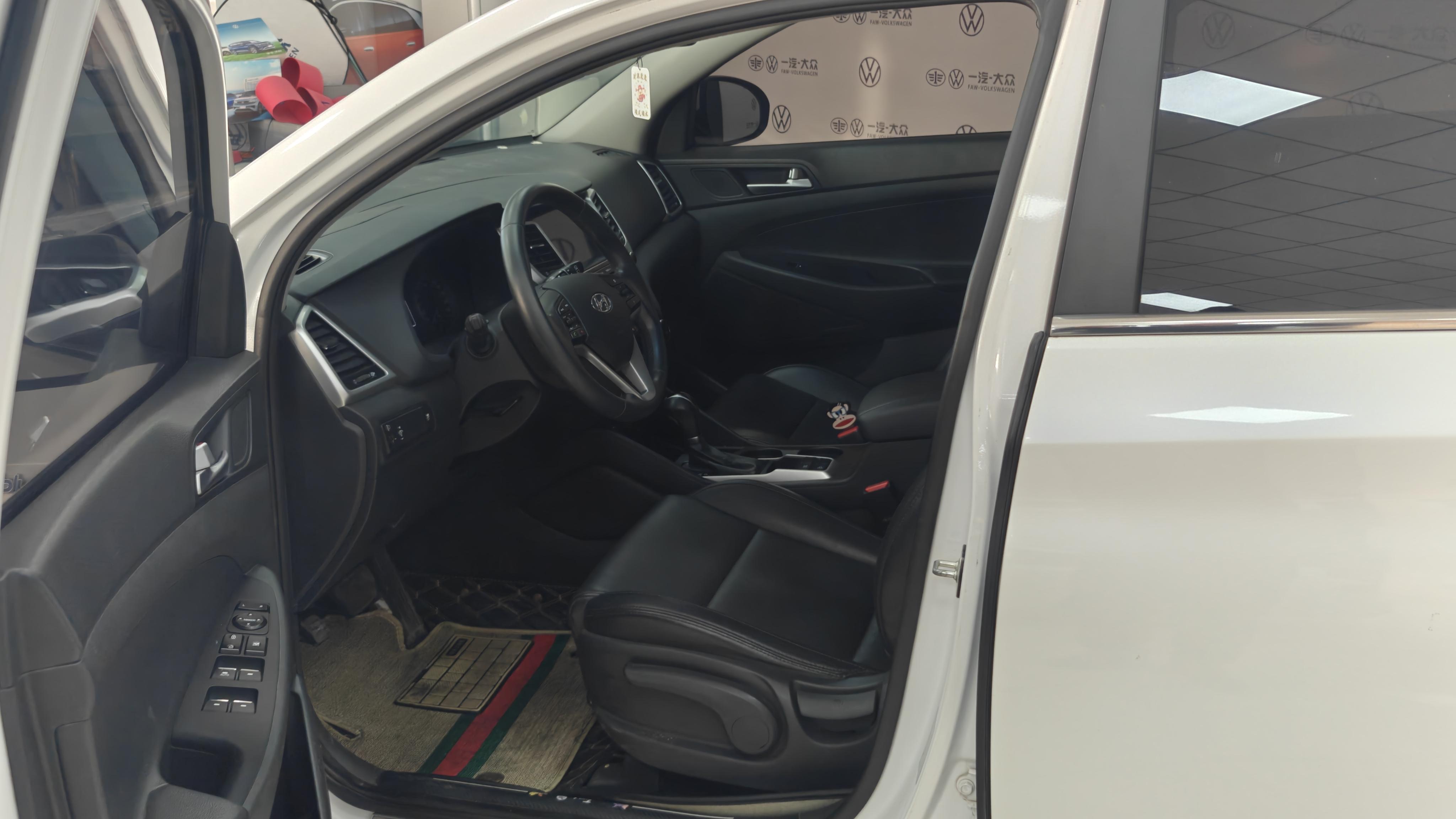Hyundai Tucson 2016 thumb 11