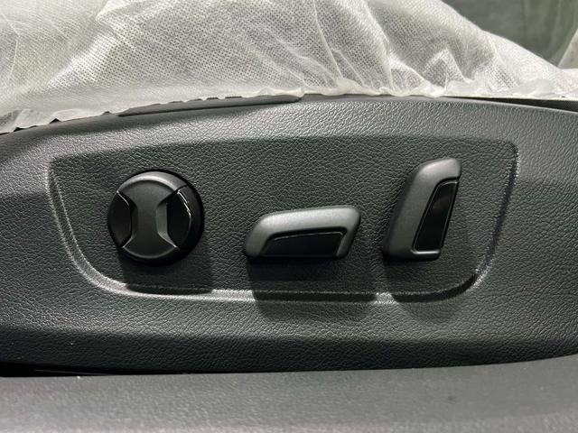Skoda Superb 2025 thumb 5