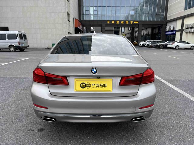 BMW 5 серии 2020 thumb 2