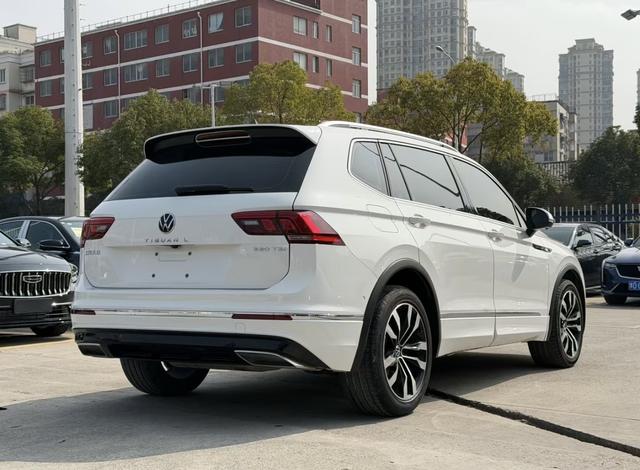 Volkswagen Tiguan 2021 thumb 5