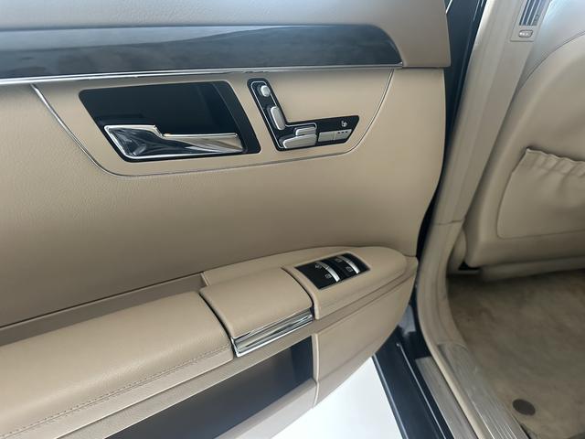Mercedes-Benz S-Class 2012 thumb 7