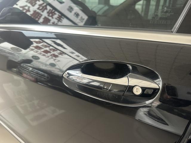 Mercedes-Benz S-Class 2012 thumb 8