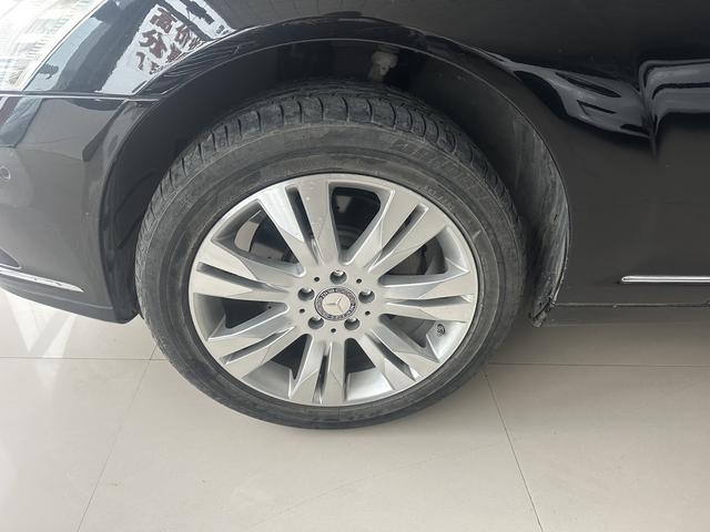 Mercedes-Benz S-Class 2012 thumb 10