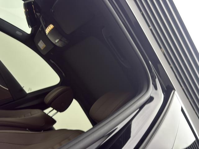 Mercedes-Benz E-Class 2023 thumb 11