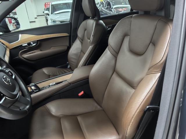 Volvo XC90 2021 thumb 5