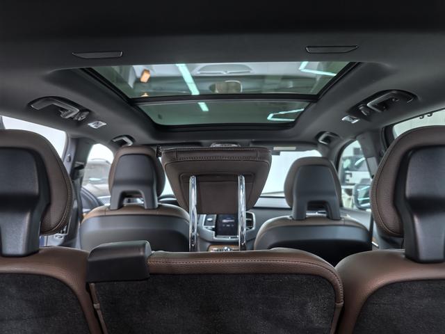Volvo XC90 2021 thumb 10