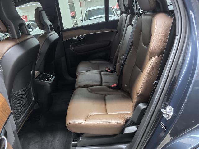 Volvo XC90 2021 thumb 11