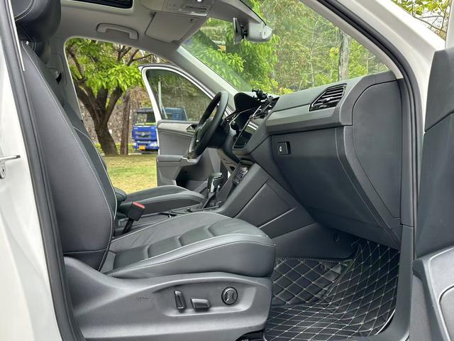 Volkswagen Tiguan 2020 thumb 3
