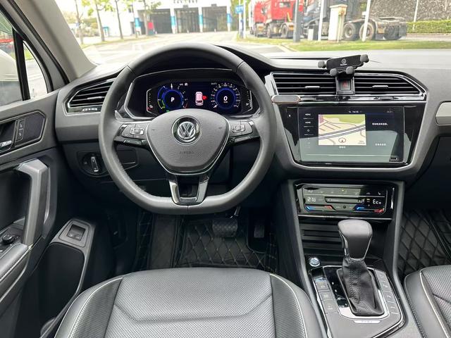 Volkswagen Tiguan 2020 thumb 6