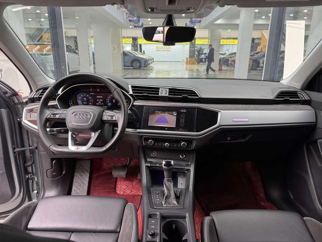 Audi Q3 2020 thumb 4