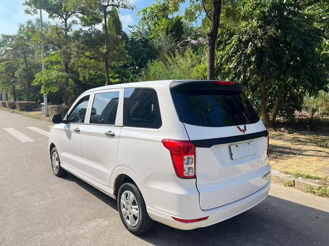 Wuling Hong Guang 2021 thumb 6