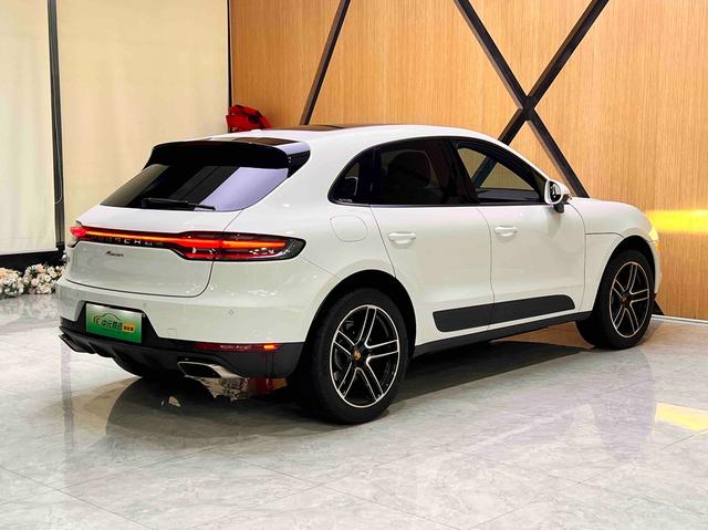 Porsche Macan 2021 thumb 7