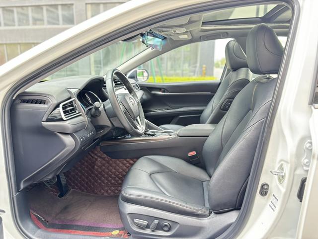 Toyota Camry 2019 thumb 10