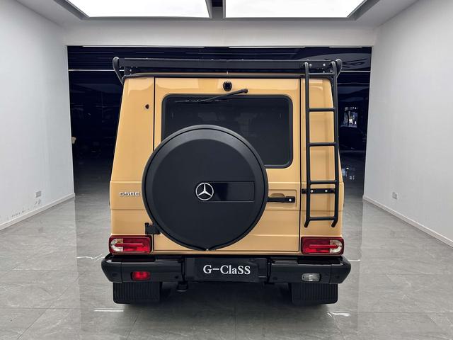 Mercedes-Benz G-Class 2011 thumb 3