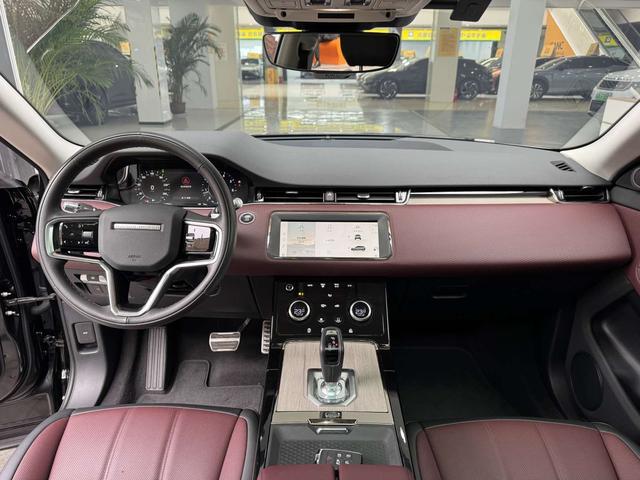 Land Rover Range Rover Velar 2022 thumb 3