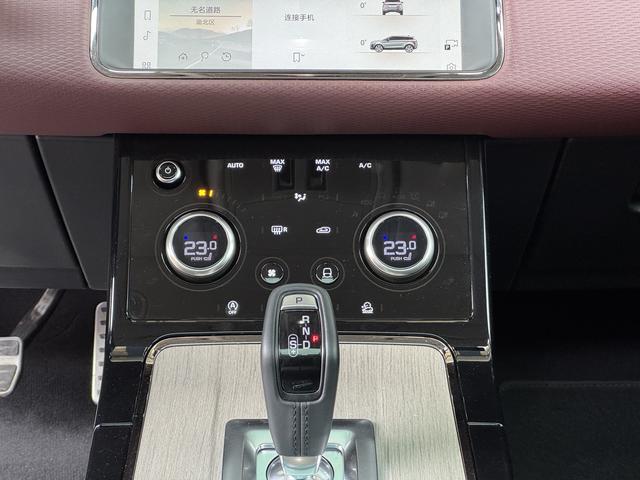 Land Rover Range Rover Velar 2022 thumb 6