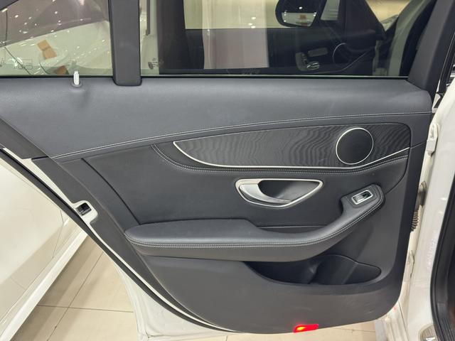Mercedes-Benz C-Class 2020 thumb 9