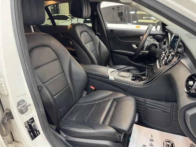 Mercedes-Benz C-Class 2020 thumb 10