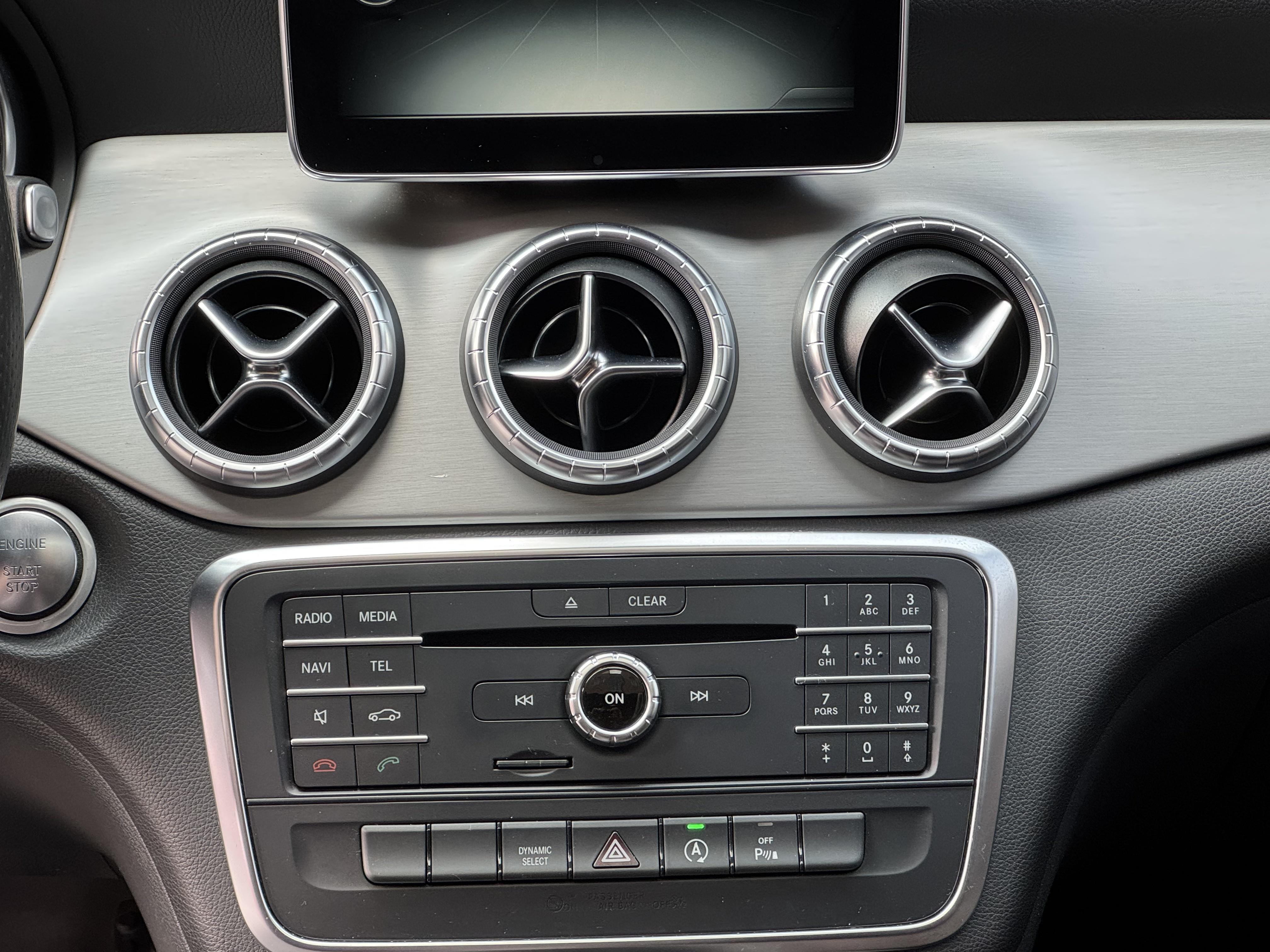 Mercedes-Benz CLA 2016 thumb 6