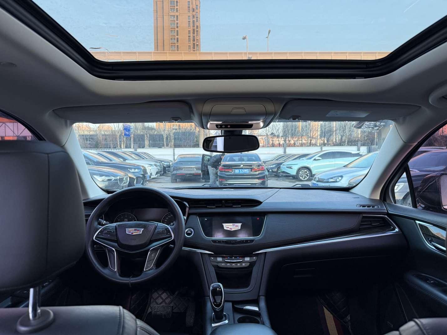 Cadillac XT5 2018 thumb 4