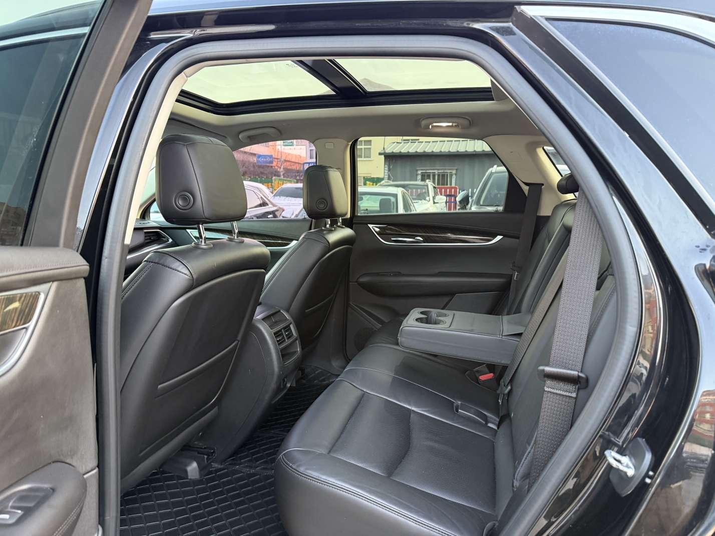 Cadillac XT5 2018 thumb 7